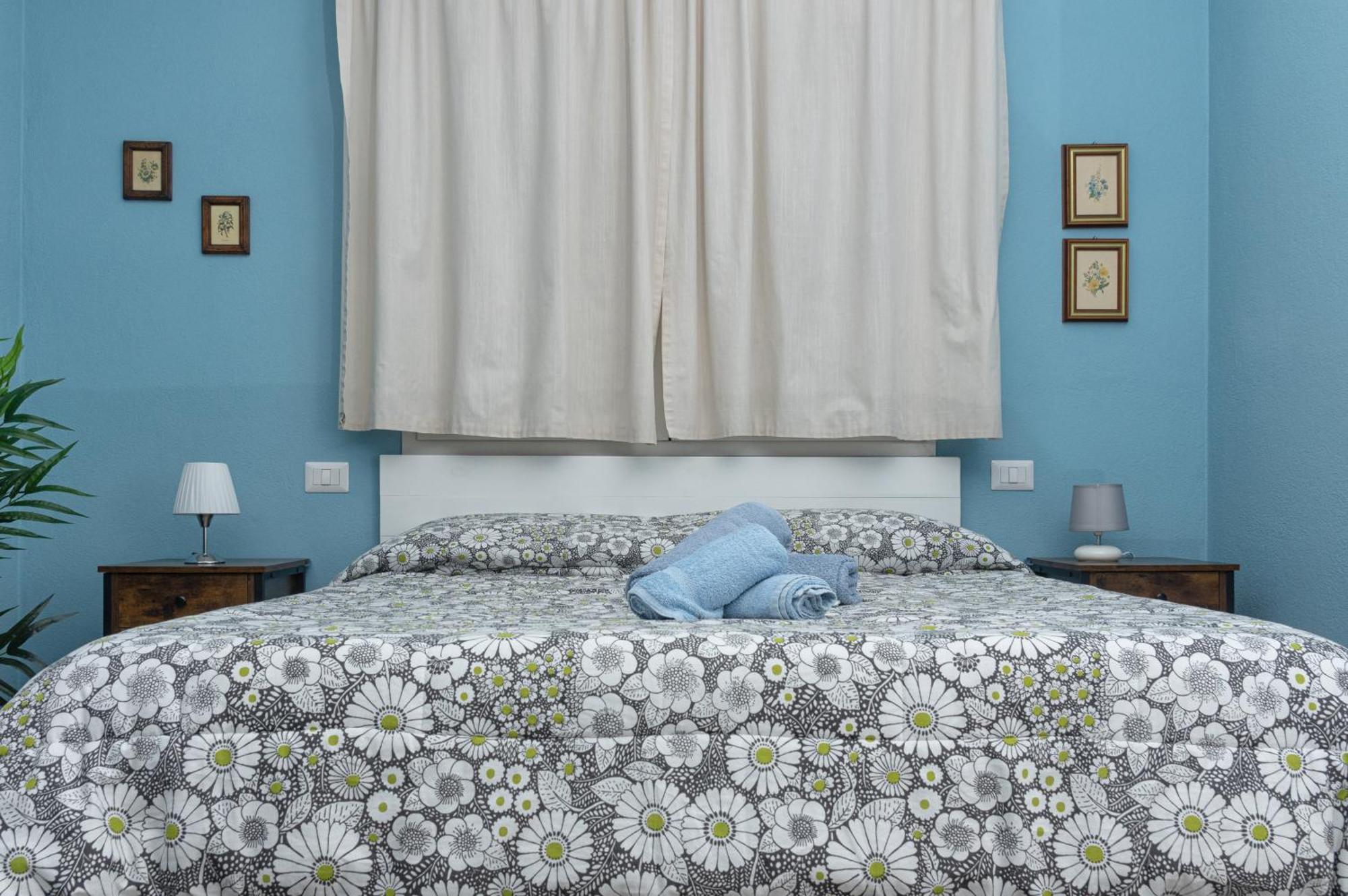 Bassa Prua Bed & Breakfast Palau Exterior photo